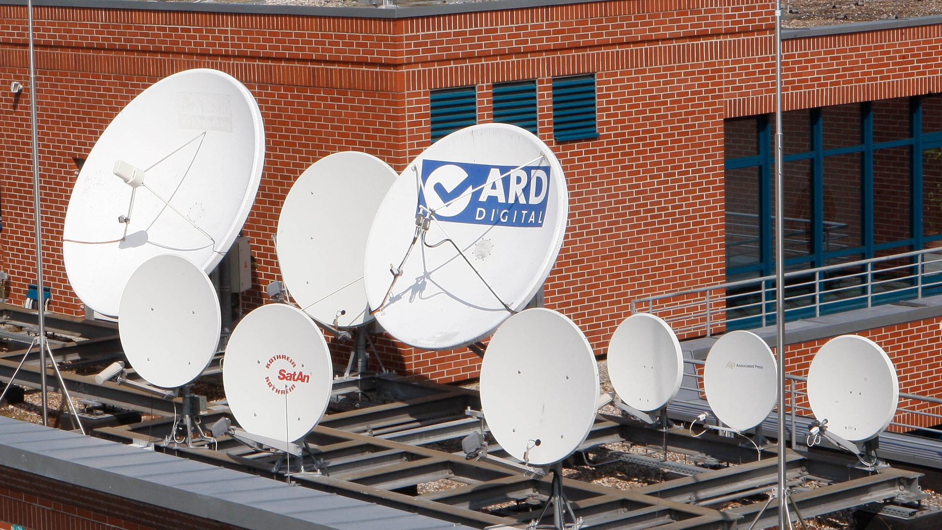 ARD Schaltet Einige SD-Programme über Satellit Ab: Was Zu Tun Ist ...